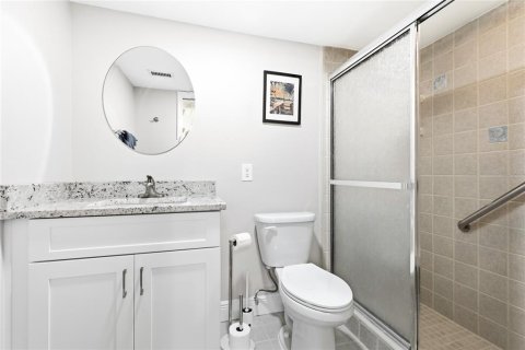 Condo in Holmes Beach, Florida, 2 bedrooms  № 2337484 - photo 22