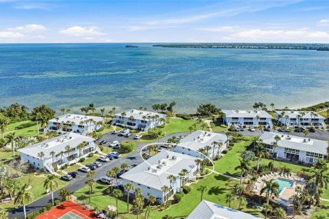 Condo in Holmes Beach, Florida, 2 bedrooms  № 2337484 - photo 4