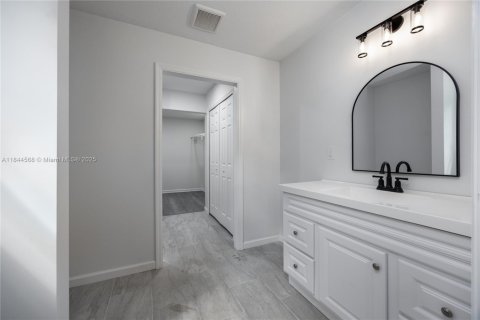Casa en venta en Gainesville, Florida, 4 dormitorios, 143.44 m2 № 1839720 - foto 26