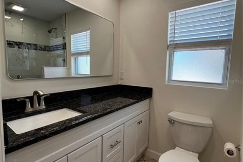 Apartamento en alquiler en Redington Shores, Florida, 2 dormitorios, 102.19 m2 № 1873360 - foto 27