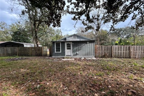 Villa ou maison à louer à Gainesville, Floride: 2 chambres, 97.64 m2 № 2103872 - photo 30