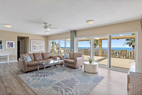 Condominio en venta en Saint Petersburg, Florida, 1 dormitorio, 85.75 m2 № 1542535 - foto 23