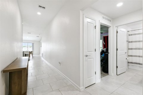 Casa en venta en Groveland, Florida, 3 dormitorios, 144.46 m2 № 2105239 - foto 16