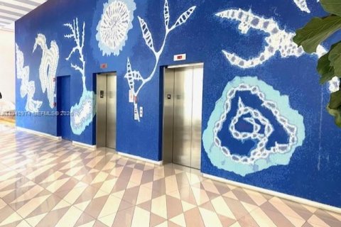 Copropriété à vendre à Hollywood, Floride: 3 chambres, 218.88 m2 № 1998074 - photo 16