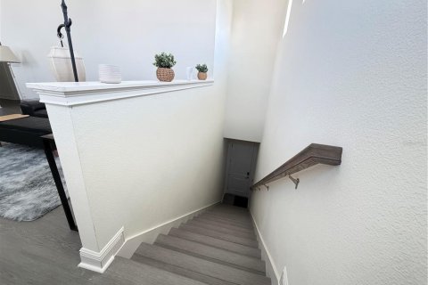 Снять в аренду квартиру в Орландо, Флорида 5 комнат, 83.61м2, № 2215258 - фото 17