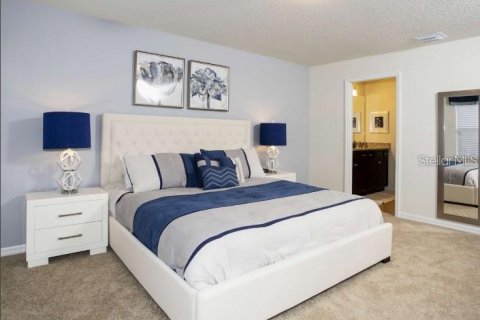 Townhouse in Kissimmee, Florida 5 bedrooms, 210.24 sq.m. № 2156334 - photo 15