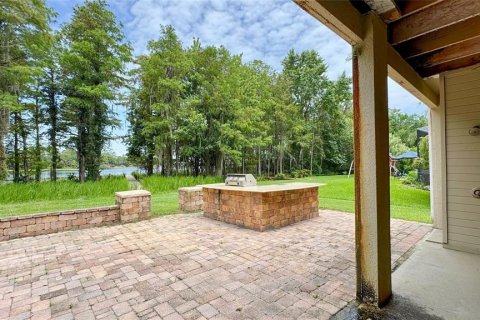 House in Orlando, Florida 4 bedrooms, 294.69 sq.m. № 2321691 - photo 6