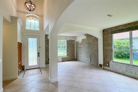 House in Orlando, Florida 4 bedrooms, 294.69 sq.m. № 2321691 - photo 10