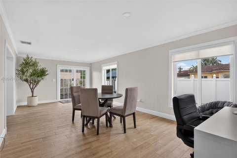 Casa en venta en Pompano Beach, Florida, 3 dormitorios, 178.37 m2 № 2383244 - foto 29