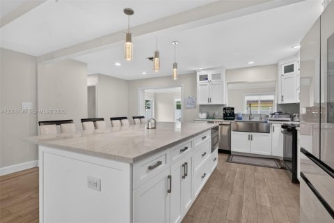 Casa en venta en Pompano Beach, Florida, 3 dormitorios, 178.37 m2 № 2383244 - foto 12