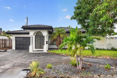 Casa en Pompano Beach, Florida 3 dormitorios, 178.37 m2 № 2383244