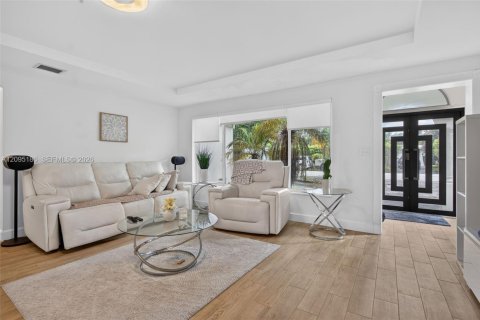 Casa en venta en Pompano Beach, Florida, 3 dormitorios, 178.37 m2 № 2383244 - foto 8