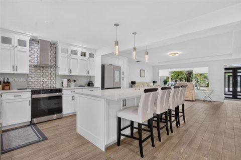Casa en venta en Pompano Beach, Florida, 3 dormitorios, 178.37 m2 № 2383244 - foto 16