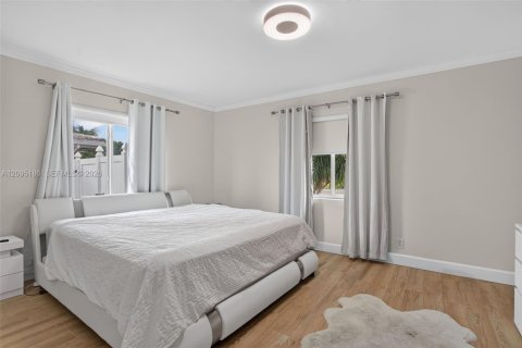 Casa en venta en Pompano Beach, Florida, 3 dormitorios, 178.37 m2 № 2383244 - foto 19