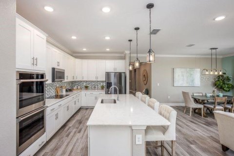 Casa en venta en Homosassa, Florida, 4 dormitorios, 200.11 m2 № 2225075 - foto 4