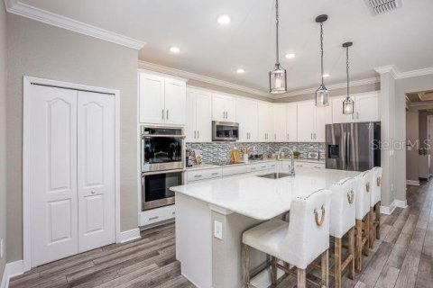 Casa en venta en Homosassa, Florida, 4 dormitorios, 200.11 m2 № 2225075 - foto 3