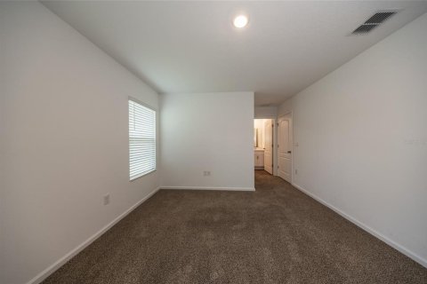 Casa en venta en Bunnell, Florida, 4 dormitorios, 142.14 m2 № 2266683 - foto 6