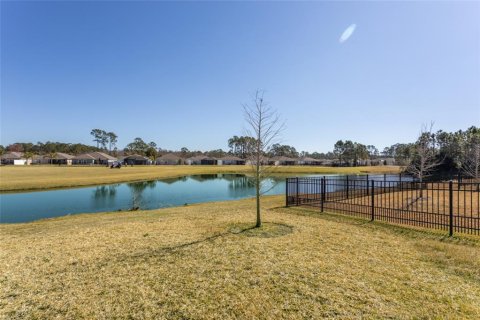 Casa en venta en Bunnell, Florida, 4 dormitorios, 142.14 m2 № 2266683 - foto 18