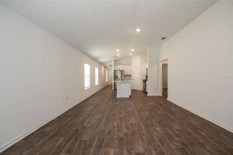 Casa en venta en Bunnell, Florida, 4 dormitorios, 142.14 m2 № 2266683 - foto 2