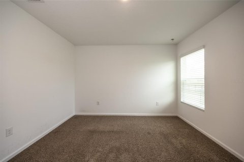 Casa en venta en Bunnell, Florida, 4 dormitorios, 142.14 m2 № 2266683 - foto 4