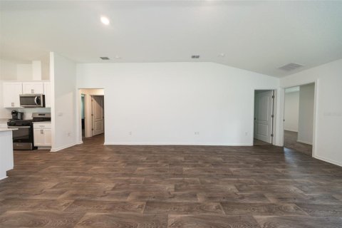 Casa en venta en Bunnell, Florida, 4 dormitorios, 142.14 m2 № 2266683 - foto 3