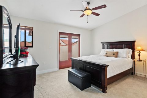Townhouse in Doral, Florida 2 bedrooms, 198.81 sq.m. № 1735771 - photo 15