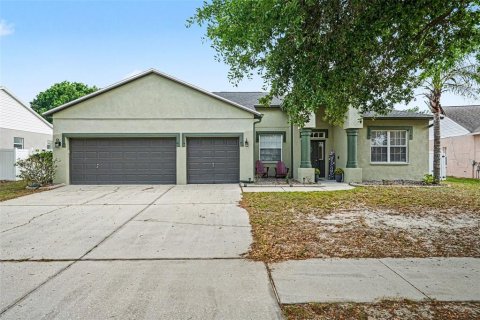 House in Riverview, Florida 4 bedrooms, 196.02 sq.m. № 2226907 - photo 29