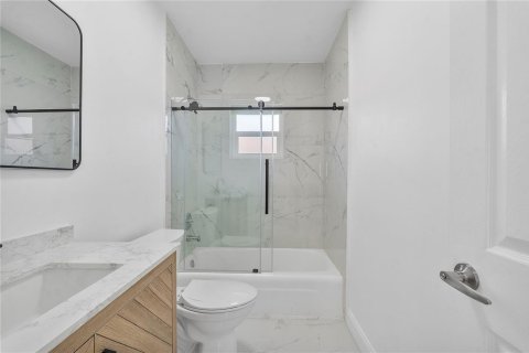 Villa ou maison à vendre à Boca Raton, Floride: 4 chambres, 142.88 m2 № 2397261 - photo 18