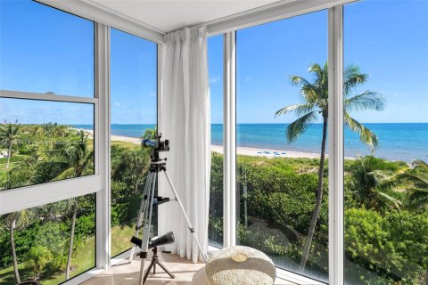 Condo in Key Biscayne, Florida, 3 bedrooms  № 1970983 - photo 10