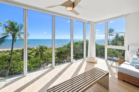 Condo in Key Biscayne, Florida, 3 bedrooms  № 1970983 - photo 21