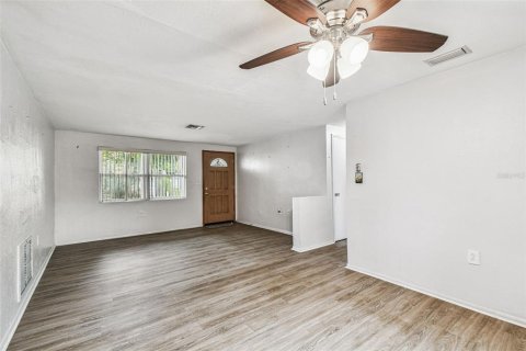 House in Holiday, Florida 2 bedrooms, 91.97 sq.m. № 1898710 - photo 10