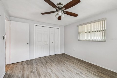 House in Holiday, Florida 2 bedrooms, 91.97 sq.m. № 1898710 - photo 16