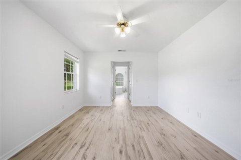 Villa ou maison à vendre à Ocala, Floride: 3 chambres, 166.39 m2 № 2267442 - photo 28