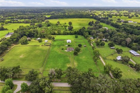 Villa ou maison à vendre à Ocala, Floride: 3 chambres, 166.39 m2 № 2267442 - photo 5