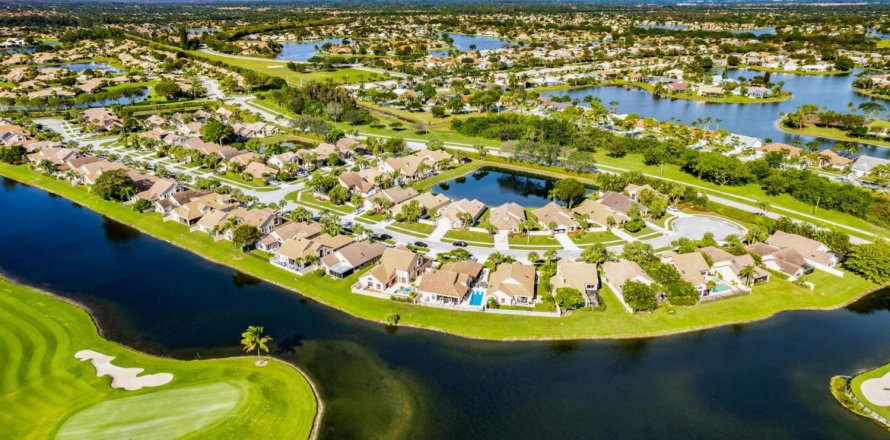 House in Boynton Beach, Florida 3 bedrooms, 160.54 sq.m. № 888095