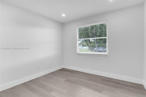 Villa ou maison à vendre à Homestead, Floride: 3 chambres № 1965090 - photo 17