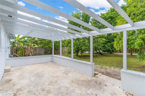 Villa ou maison à vendre à Homestead, Floride: 3 chambres № 1965090 - photo 29