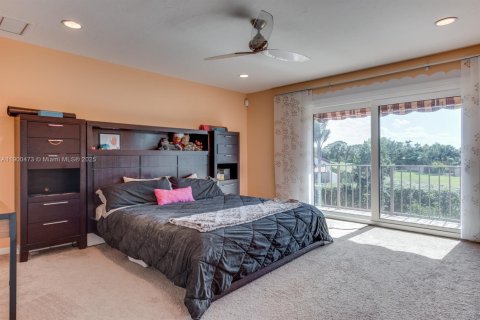 House in Boca Raton, Florida 3 bedrooms, 218.51 sq.m. № 1964907 - photo 21