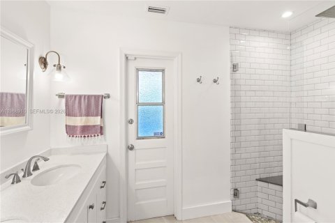 Casa en alquiler en Palmetto Bay, Florida, 4 dormitorios, 201.23 m2 № 2041833 - foto 26