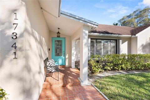 Casa en alquiler en Palmetto Bay, Florida, 4 dormitorios, 201.23 m2 № 2041833 - foto 3