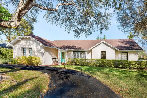 Casa en alquiler en Palmetto Bay, Florida, 4 dormitorios, 201.23 m2 № 2041833 - foto 2