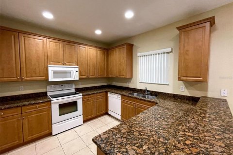 Adosado en alquiler en Kissimmee, Florida, 3 dormitorios, 158.03 m2 № 1829345 - foto 8