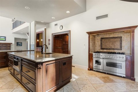 House in Windermere, Florida 5 bedrooms, 674.75 sq.m. № 1826406 - photo 24