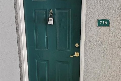 Condo in Tampa, Florida, 2 bedrooms  № 2096104 - photo 7