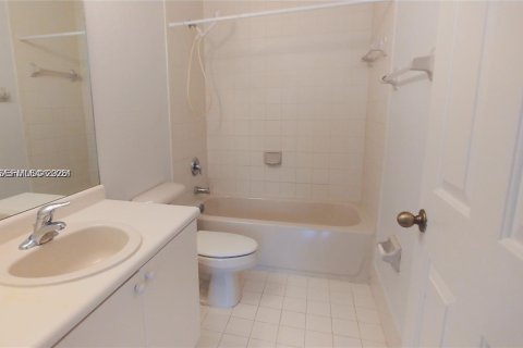 Condo in Homestead, Florida, 3 bedrooms  № 2088183 - photo 12