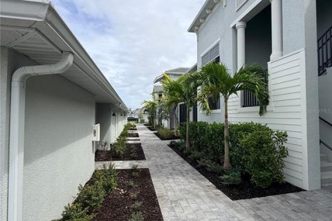 Copropriété à louer à Punta Gorda, Floride: 2 chambres, 126.9 m2 № 2330785 - photo 2