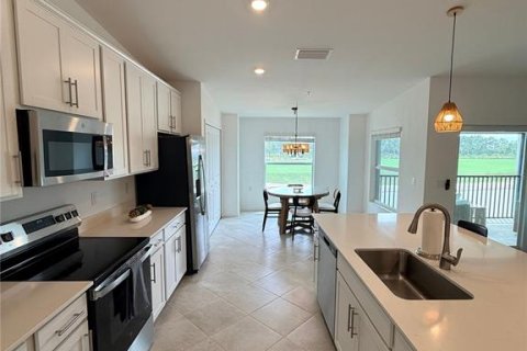Copropriété à louer à Punta Gorda, Floride: 2 chambres, 126.9 m2 № 2330785 - photo 8