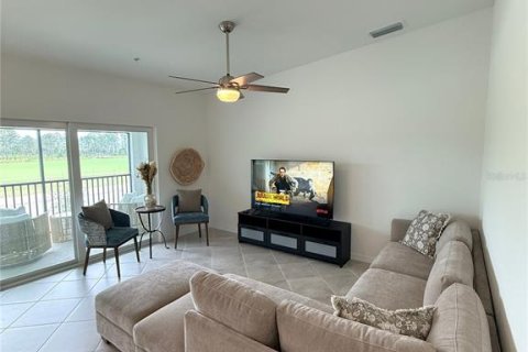 Copropriété à louer à Punta Gorda, Floride: 2 chambres, 126.9 m2 № 2330785 - photo 13