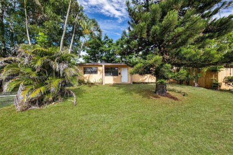 House in Oakland Park, Florida 3 bedrooms, 109.44 sq.m. № 1802474 - photo 30
