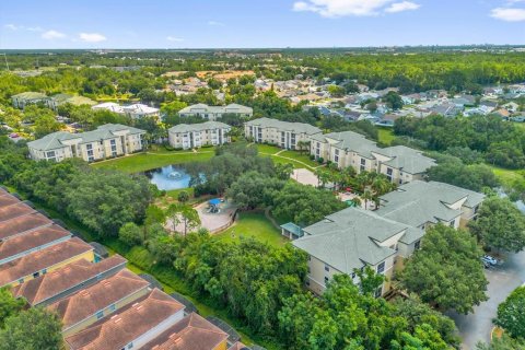 Condo in Kissimmee, Florida, 2 bedrooms  № 1857957 - photo 23